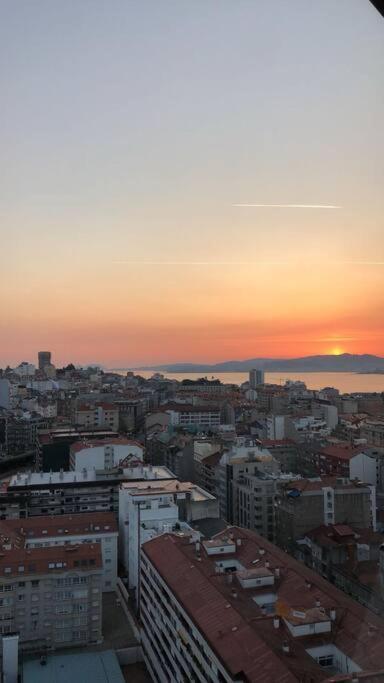 Apartamento Centrico Y Moderno Con Vistas A La Ria Vigo Eksteriør billede