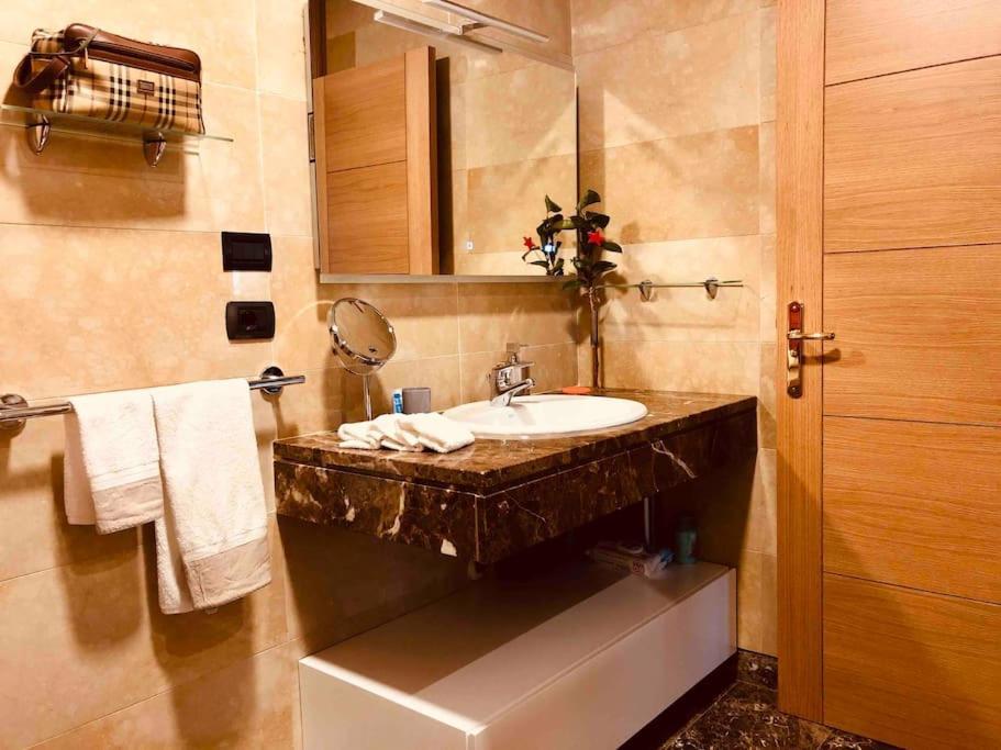 Apartamento Centrico Y Moderno Con Vistas A La Ria Vigo Eksteriør billede