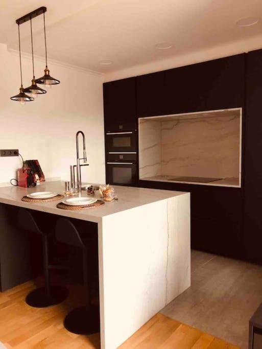 Apartamento Centrico Y Moderno Con Vistas A La Ria Vigo Eksteriør billede