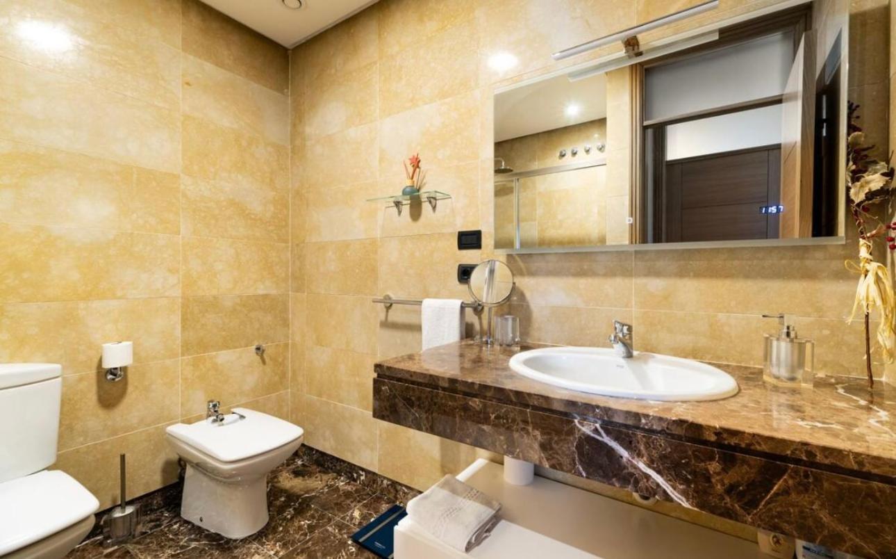 Apartamento Centrico Y Moderno Con Vistas A La Ria Vigo Eksteriør billede